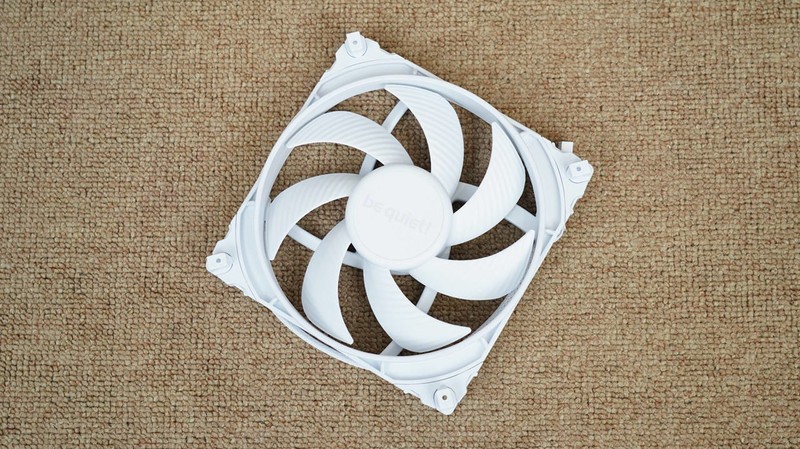 冷静高效，德商德静界SILENT WINGS PRO 4风扇体验分享