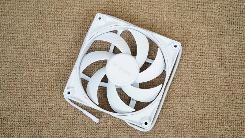 冷静高效，德商德静界SILENT WINGS PRO 4风扇体验分享