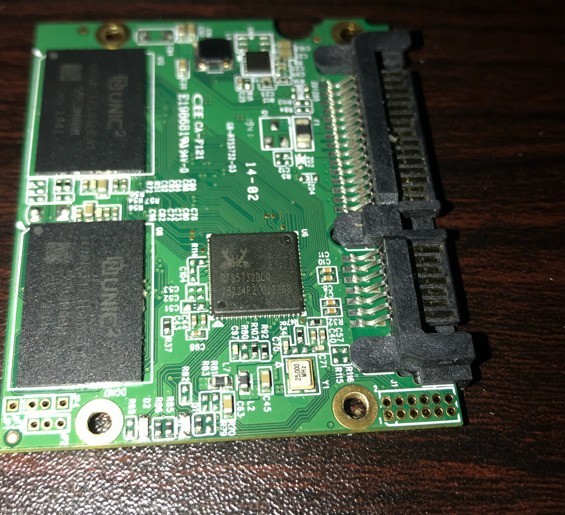 金泰克s320 256g固态修复，瑞昱RTS5732DLQ量产工具，紫光闪存拆解开卡