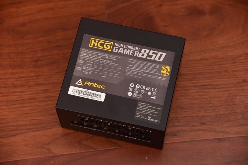 #外设# 移动SSD速度天花板！金士顿XS2000读写2000MB/S