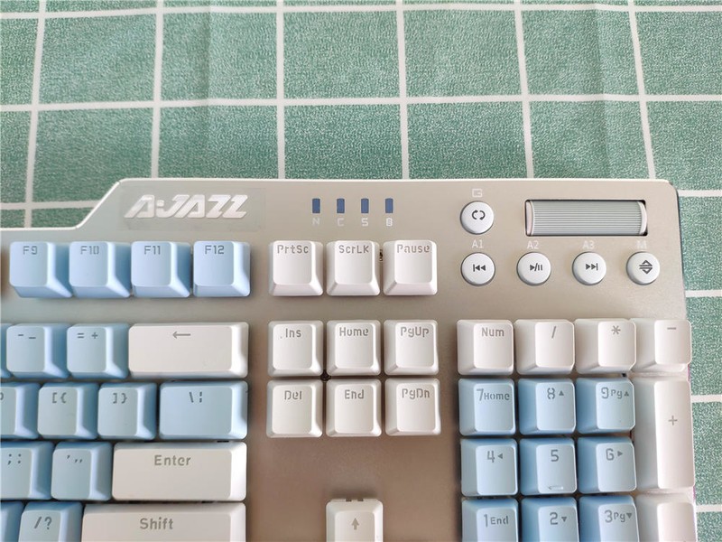 高性价比的104键三模机械键盘，黑爵AK35i Pro全新体验