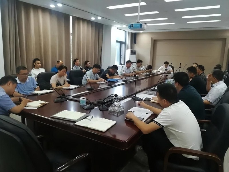 会议纪要太难写？录音嘈杂不清晰？科大讯飞智能录音直接搞定