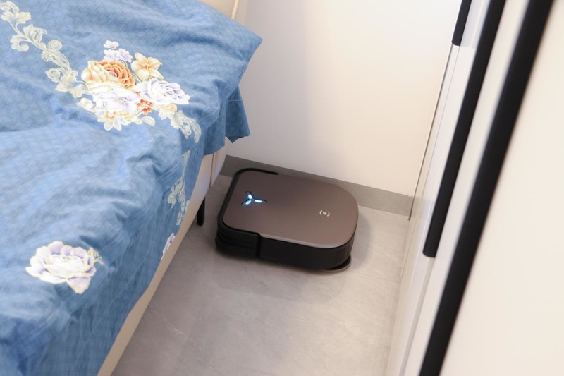双11闭眼入科沃斯地宝X2系列：AI强力加持，扫地机器人会思考