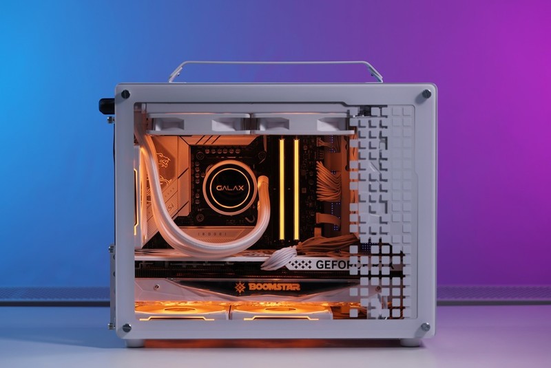 2024年2月主流M-ATX配置：14600K+4070Super搭配乔思伯Z20装机分享