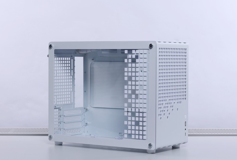 2024年2月主流M-ATX配置：14600K+4070Super搭配乔思伯Z20装机分享