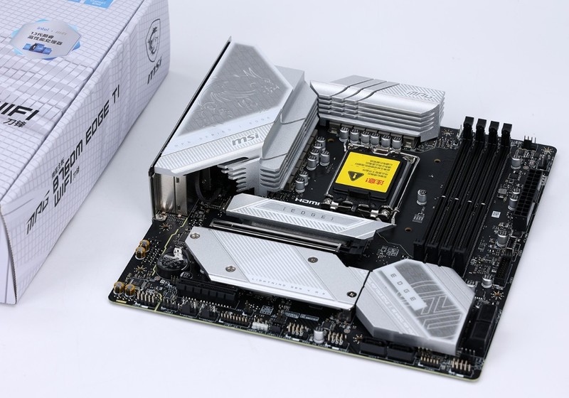 2024年2月主流M-ATX配置：14600K+4070Super搭配乔思伯Z20装机分享