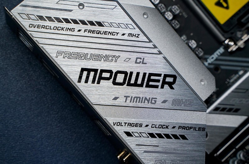 买6400频率内存白嫖变上8000 光威神武DDR5内存超频体验