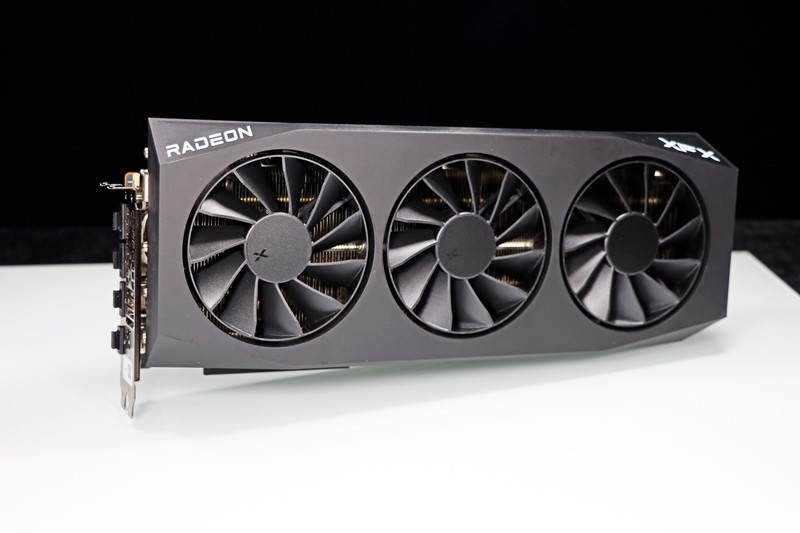 重塑 70 性价比荣光！AMD Radeon RX 9070 XT & RX 9070 首发评测