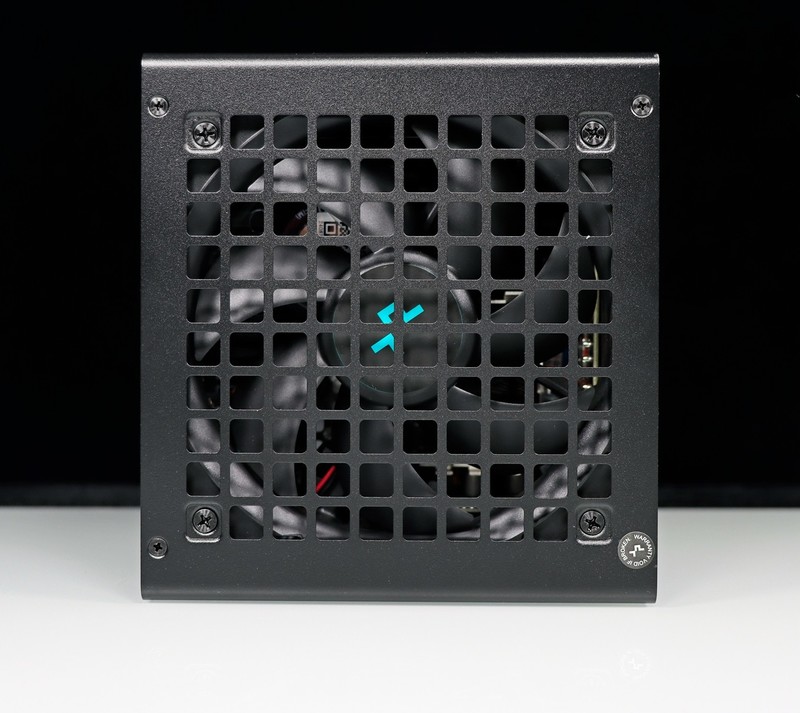 重塑 70 性价比荣光！AMD Radeon RX 9070 XT & RX 9070 首发评测