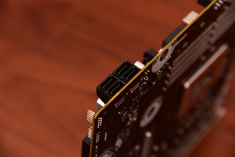 #外设# 移动SSD速度天花板！金士顿XS2000读写2000MB/S