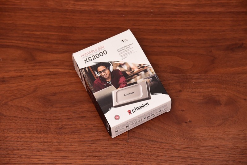 #外设# 移动SSD速度天花板！金士顿XS2000读写2000MB/S
