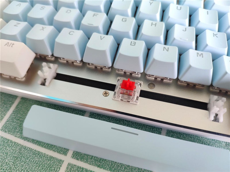 高性价比的104键三模机械键盘，黑爵AK35i Pro全新体验