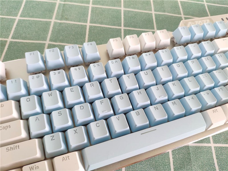 高性价比的104键三模机械键盘，黑爵AK35i Pro全新体验