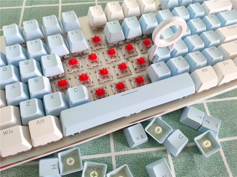 高性价比的104键三模机械键盘，黑爵AK35i Pro全新体验