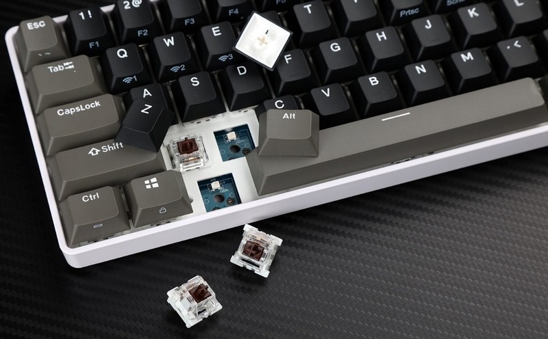 居家办公/游戏两不误，TT C360机械键盘+探索者X2无线鼠标推荐