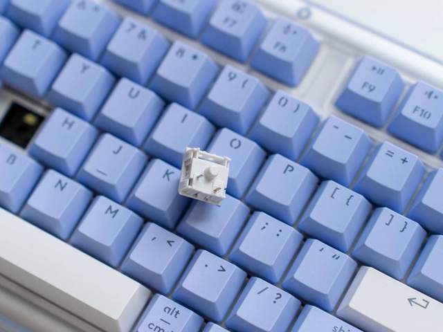 年轻人的第一把AI 客制化键盘，罗技琥珀系列K98M首发体验分享