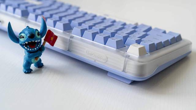 年轻人的第一把AI 客制化键盘，罗技琥珀系列K98M首发体验分享