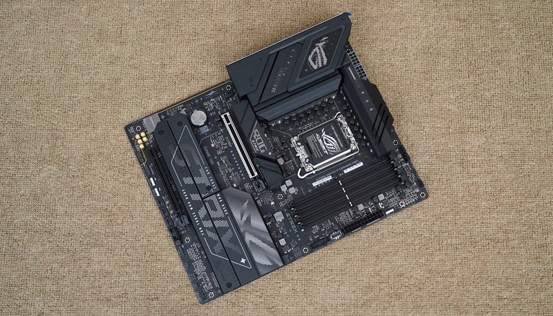 最后一块拼图终补齐，ROG STRIX B860-F首发评测&装机分享