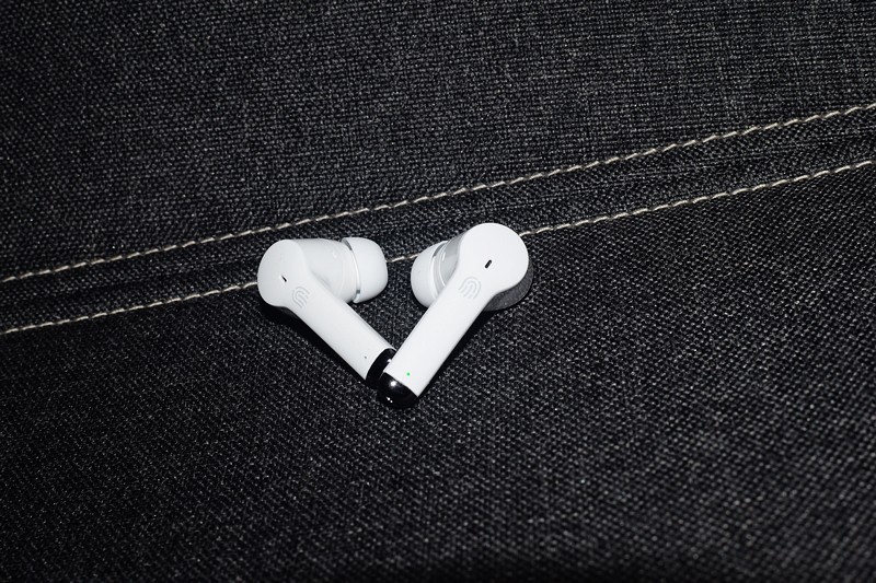 老人听力下降怎么办？助听器有用么？町石助听器属于什么档次？