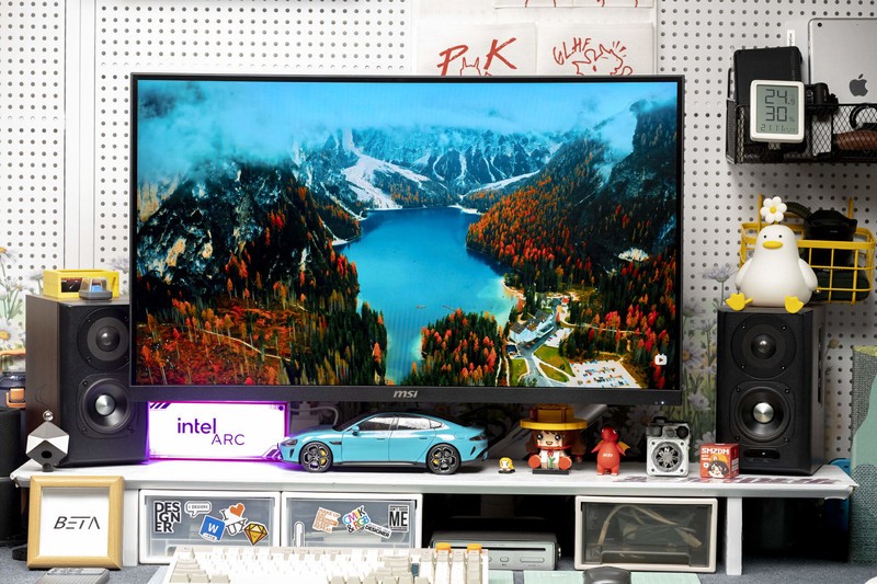 一键切换160Hz和320Hz，MAG 321CUPDF黑刃电竞显示器使用体验