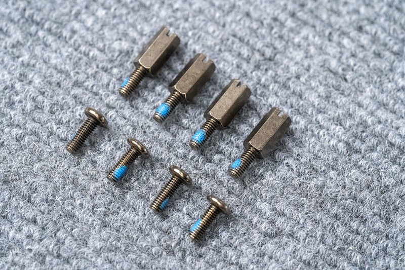 一键切换160Hz和320Hz，MAG 321CUPDF黑刃电竞显示器使用体验