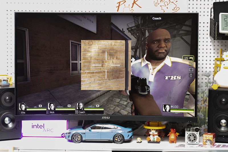 一键切换160Hz和320Hz，MAG 321CUPDF黑刃电竞显示器使用体验