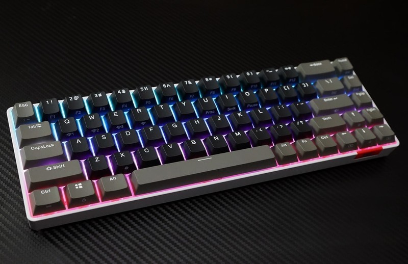 居家办公/游戏两不误，TT C360机械键盘+探索者X2无线鼠标推荐