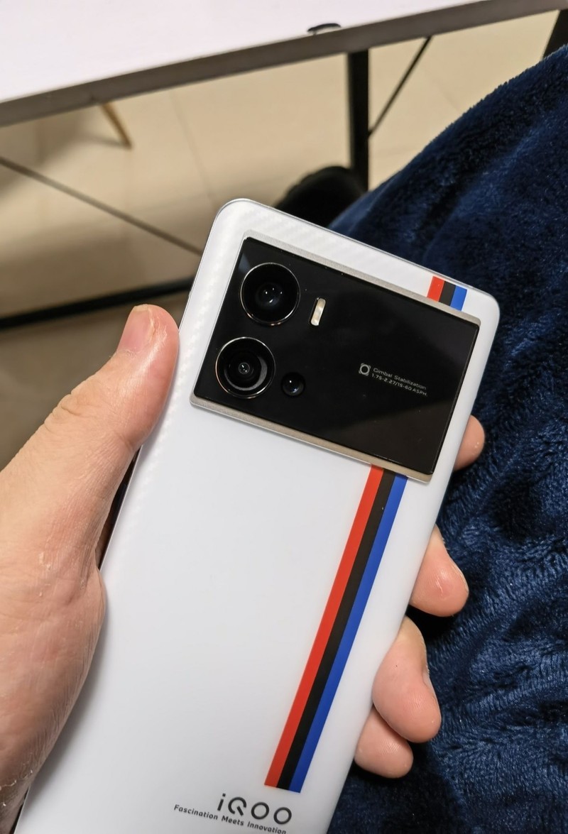 2022年手机选购攻略：4500~5500元价位旗舰级国产机如何选？