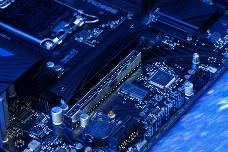 超频使得性价比提升，华擎B660M黑潮风暴配置推荐