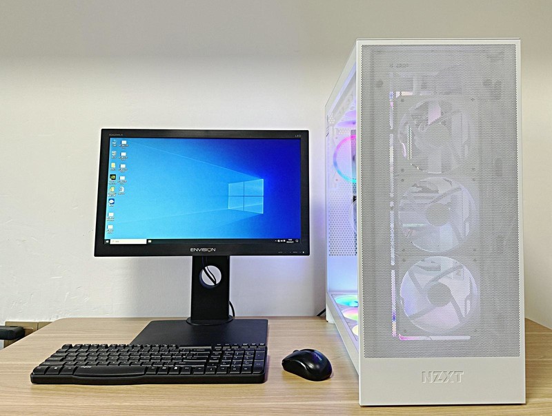 个头高颜值高散热好，恩杰NZXT H7 FLOW 机箱装机体验来了