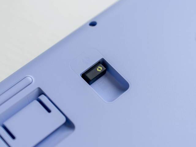 年轻人的第一把AI 客制化键盘，罗技琥珀系列K98M首发体验分享