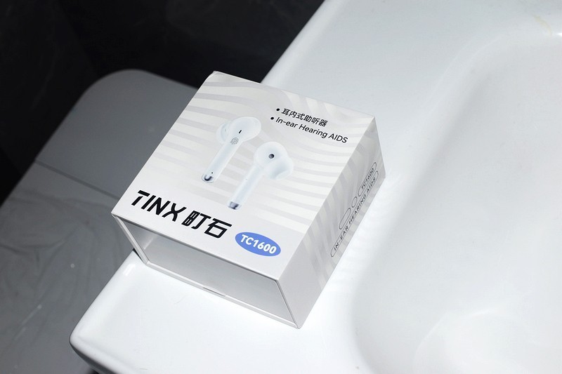 老人听力下降怎么办？助听器有用么？町石助听器属于什么档次？