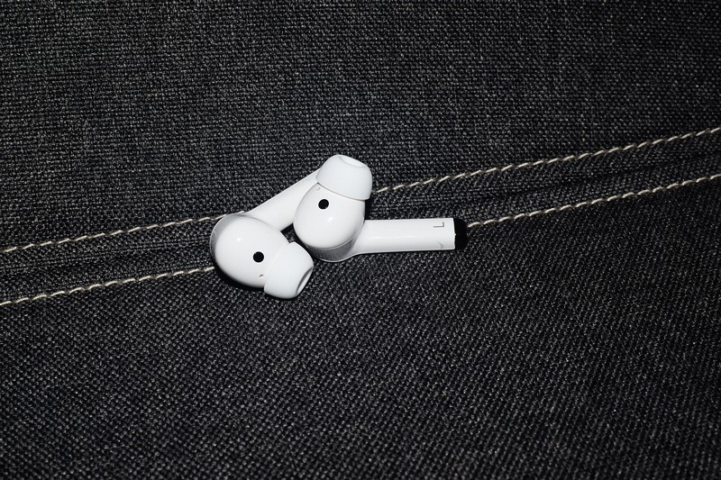 老人听力下降怎么办？助听器有用么？町石助听器属于什么档次？