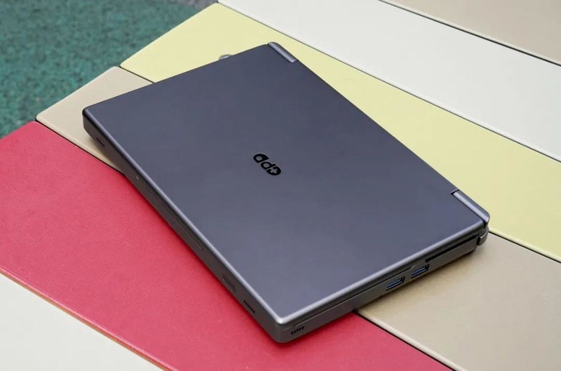 小巧又强悍，GPD WIN Max 2 2023掌上电脑