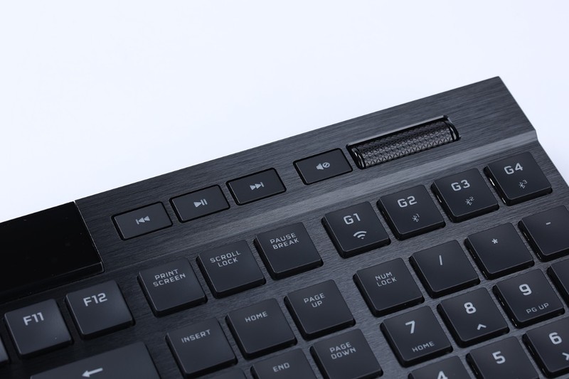 有钱就能任性！美商海盗船K100 AIR 无线机械键盘+ HS80 无线耳机