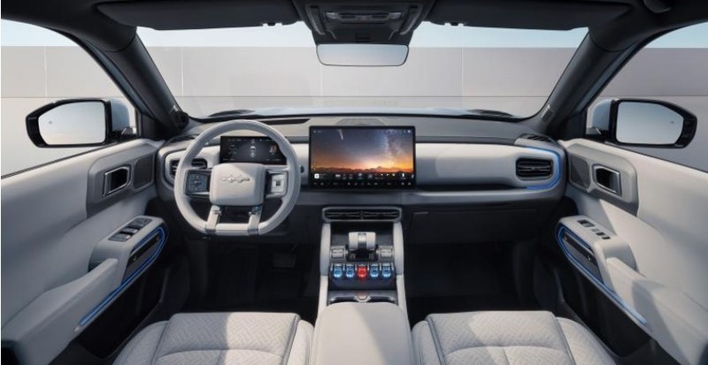 比亚迪方程豹钛 3：科技潮品 SUV ！5大版本开启预售，13.98万起