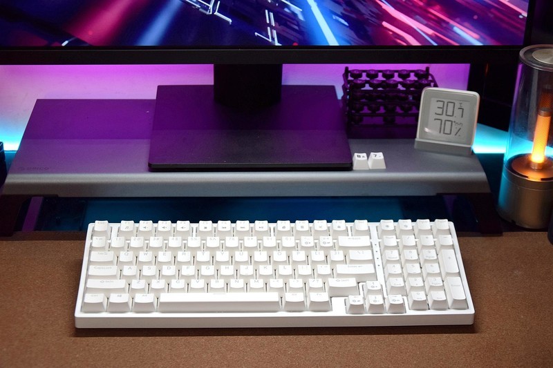 游戏外设党福音，钛度K850彩戏师，全键热插拔的百元机械键盘