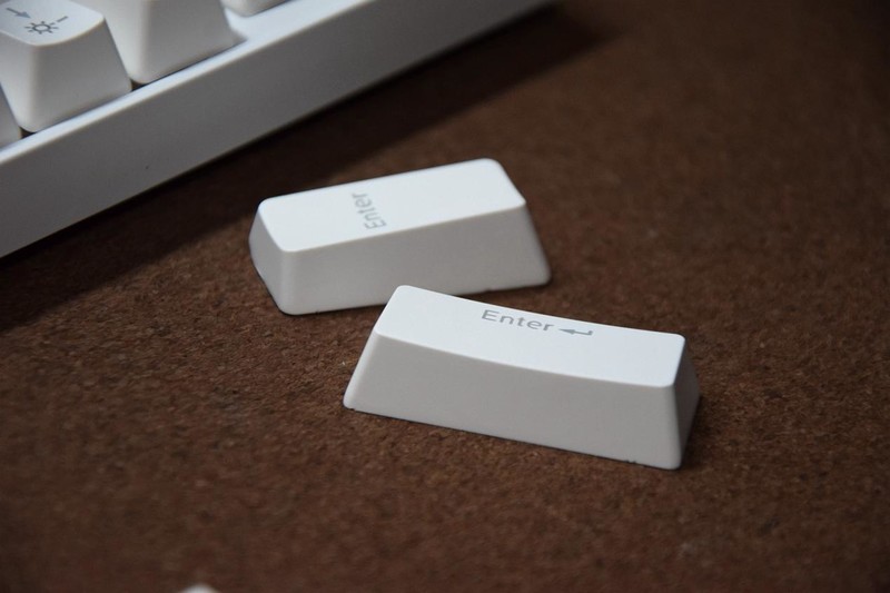 游戏外设党福音，钛度K850彩戏师，全键热插拔的百元机械键盘