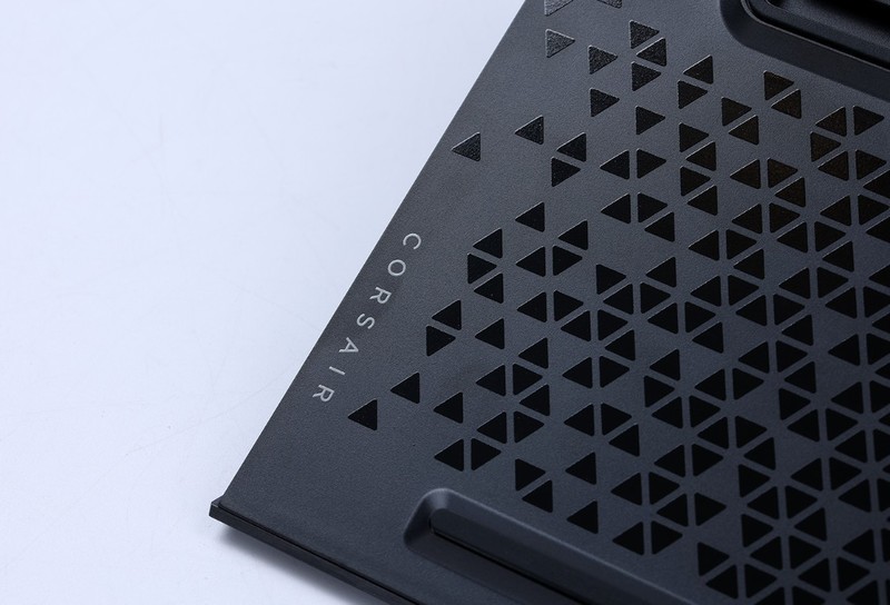 有钱就能任性！美商海盗船K100 AIR 无线机械键盘+ HS80 无线耳机