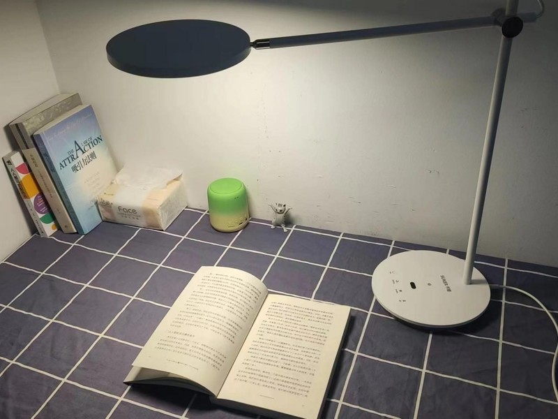 孩子用什么样的灯对眼睛没有伤害？分享多款满分护眼台灯