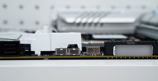 挤牙膏？ i5 13600KF大战i5 14600KF ROG Z790吹雪S体验