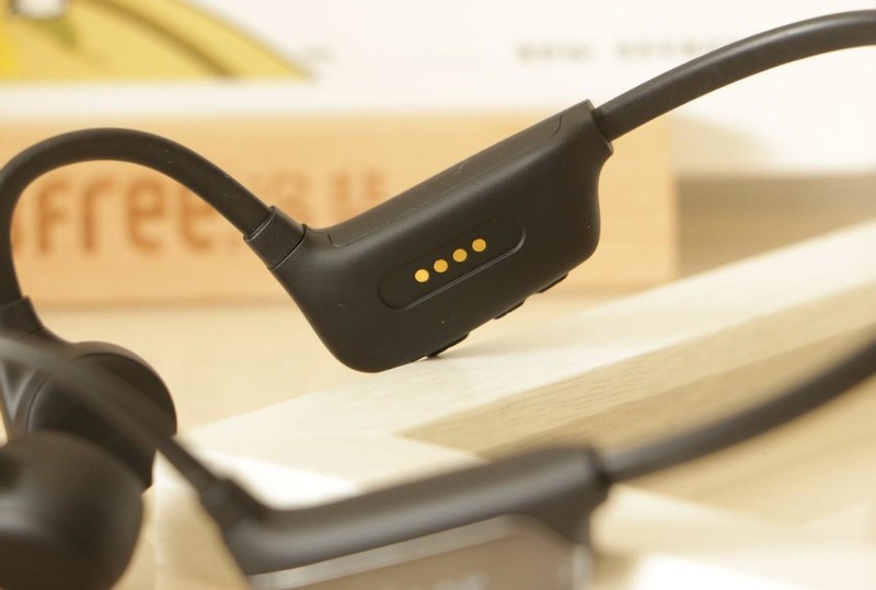 长辈听力退化怎么办？左点骨传导助听器体验，你想知道的这里都有