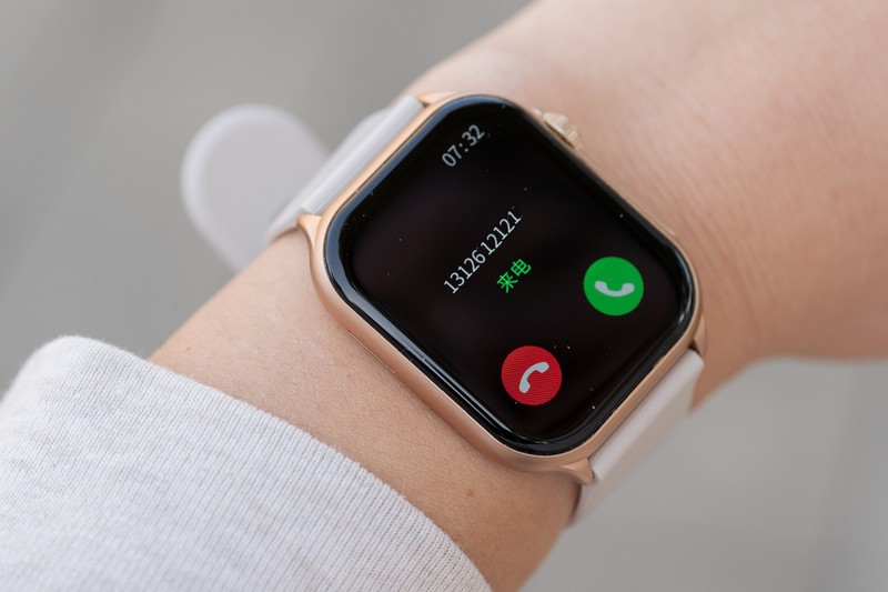 联想Lenovo Watch Fit智能手表评测：时尚与功能并存的高性价比之选