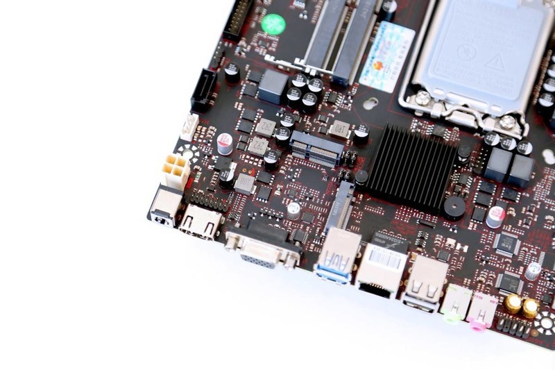 跨越了一个春节，记录老司机想捡垃圾但差点翻车的装机过程