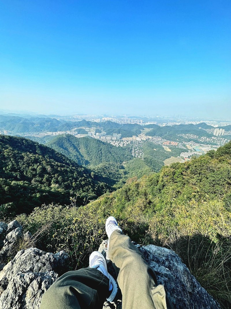 户外登山推荐指南：如何挑选一件