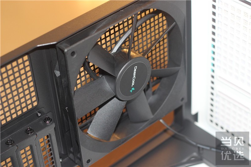 纯白高颜值，强化散热，九州风神幻境Pro CK560WH