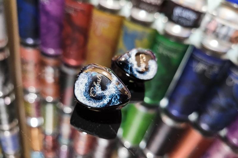 融合传统文化与现代科技，凤鸣天音celest旗舰耳机精卫体验