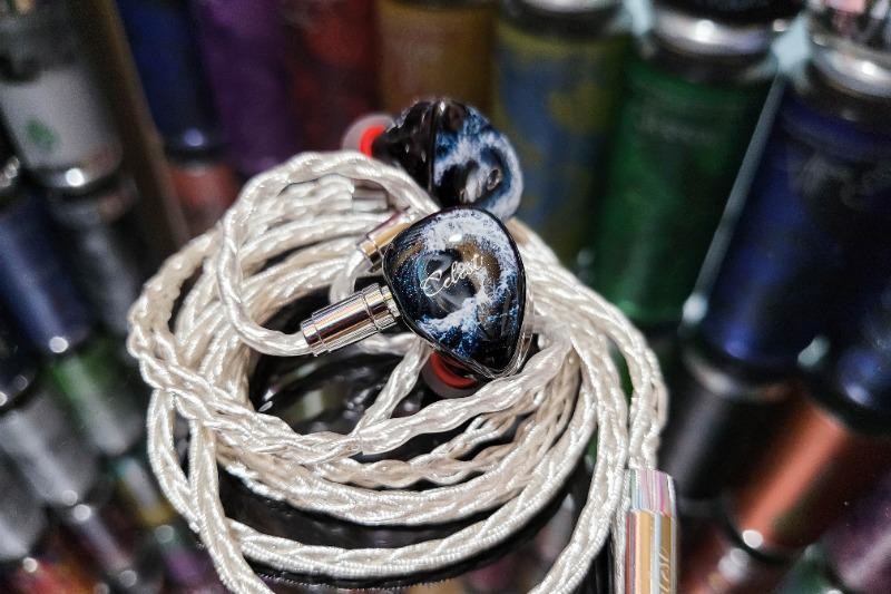 融合传统文化与现代科技，凤鸣天音celest旗舰耳机精卫体验