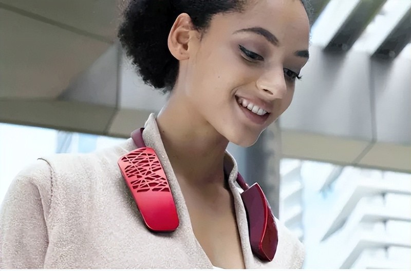 定向传音3D音效，潮生活新神器Cleer HALO无形耳机来了