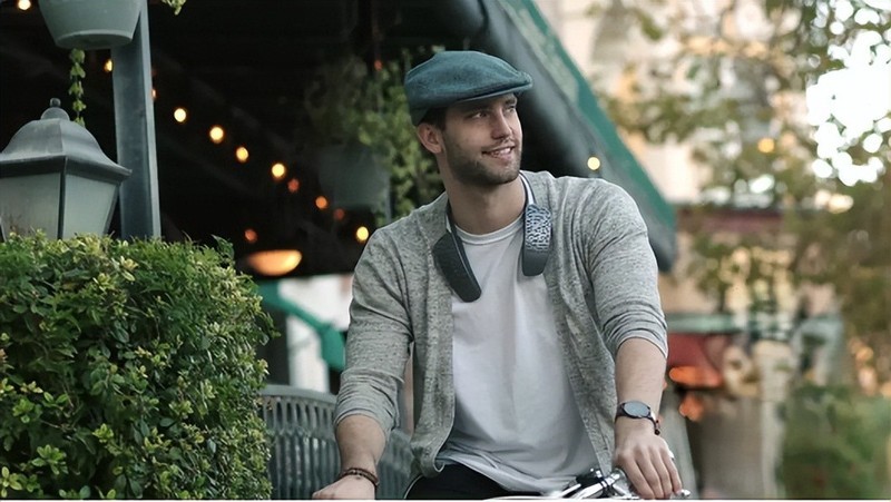 定向传音3D音效，潮生活新神器Cleer HALO无形耳机来了